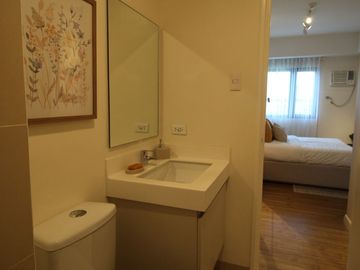 🏢 For Sale: Spacious Condo in Sucat Muntinlupa City – Ready for Occupancy