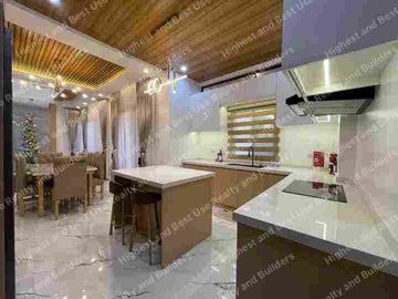 Modern House in Tierra El Sol Subdivision by Master Broker July de Vera
