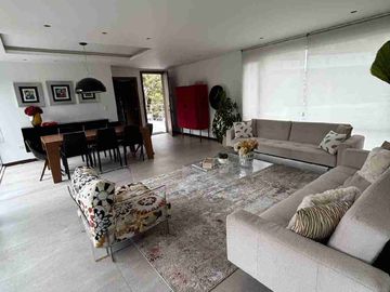 Hermoso Departamento,   venta CUMBAYA