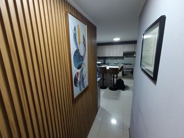 Excelente Depto 2 Dormitorios 2 baños, pasos del Metro