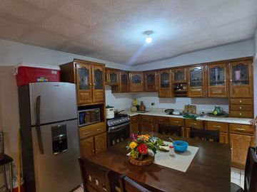 🏡 Casa en Venta – Col. Ruiz Massiu