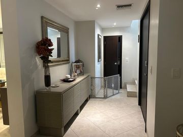 VENDO MUY LINDA CASA EN SAMBORONDÓN DE 3 DORMITORIOS