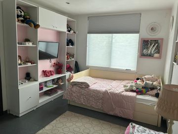 VENDO HERMOSA CASA EN SAMBORONDÓN DE 3 DORMITORIOS