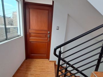 ¡Tu espacio ideal en el Rímac! 3er y 4to Piso + Aires para construir o invertir