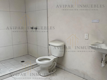 CASA EN VENTA EN QUERETARO, LA SAGRADA FAMILIA. (142)