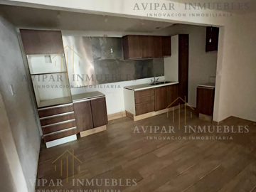 CASA EN VENTA EN QUERETARO, LA SAGRADA FAMILIA. (142)