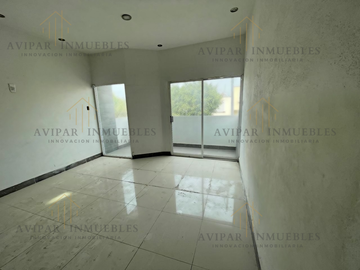 CASA EN VENTA EN QUERETARO, LA SAGRADA FAMILIA. (142)