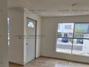 VENTA DE CASA EN QUERETARO, EN EL MIRADOR (085)
