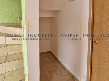 VENTA DE CASA EN QUERETARO, EN EL MIRADOR (085)