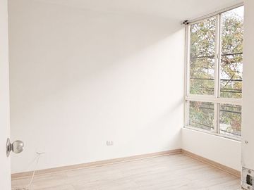 Recién Remodelado Departamento 2 dorm. Sector Avda Matta