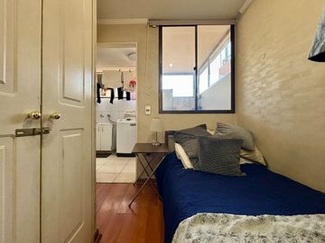 Se Vende 3 Dormitorios + Servicio + 2 Estacionamientos. Providencia