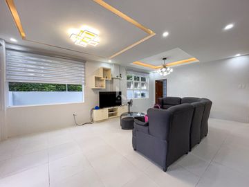 Elegant Modern Contemporary House and Lot For Sale in Tagaytay City near Bypass
