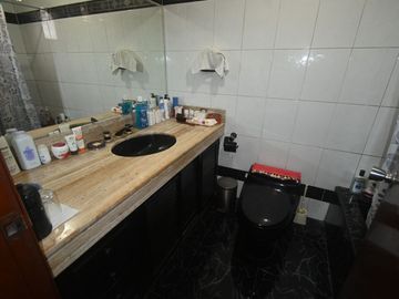 VENDO CASA DE OCASIÓN 368 M2 EN RINCONADA DEL LAGO LA MOLINA