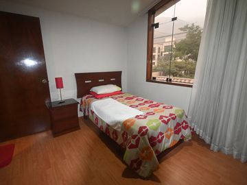 VENDO CASA DE OCASIÓN 368 M2 EN RINCONADA DEL LAGO LA MOLINA