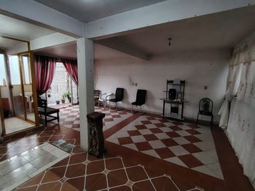 VENTA DE CASA AV. TEPOZANES