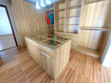 2 Storey House and Lot for sale in Filinvest 2 Batasan Hills near Commonwealth Quezon City