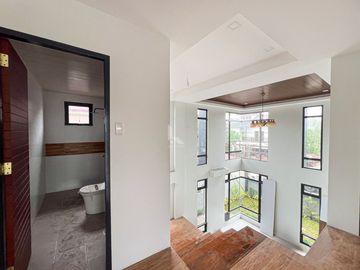 Classy Modern Contemporary House and Lot For Sale in Geneva Gardens, Quezon City