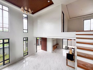 Classy Modern Contemporary House and Lot For Sale in Geneva Gardens, Quezon City