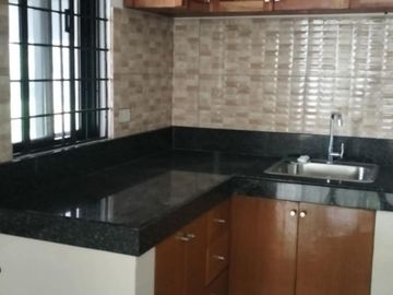 Pre-Owned Bungalow House & Lot For Sale in Tagaytay City-MC