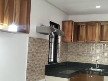 Pre-Owned Bungalow House & Lot For Sale in Tagaytay City-MC