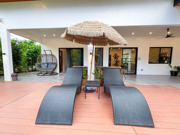 Cozy Luxury Farmhouse For Sale in Alfonso, Cavite
