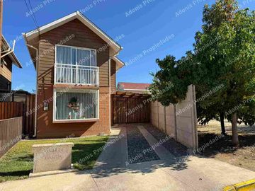 Venta en Condominio Limache