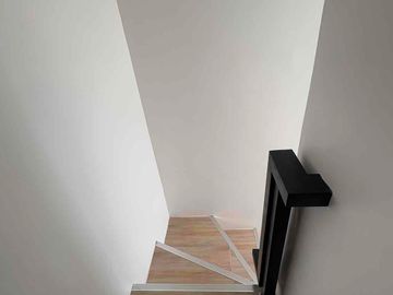 TWIN TOWNHOUSE
