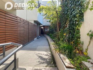Venta Townhouse cerca metro!