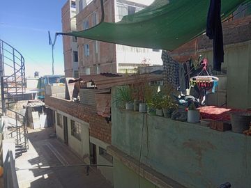¡Oportunidad única! Casa a precio de terreno en Miraflores
