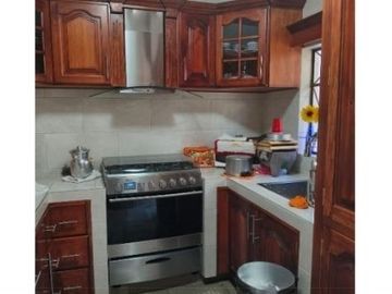 ¡¡¡SE VENDE CASA TOTALMENTE AMUEBLADA!!!