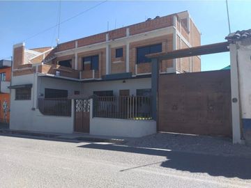 ¡¡¡SE VENDE CASA TOTALMENTE AMUEBLADA!!!
