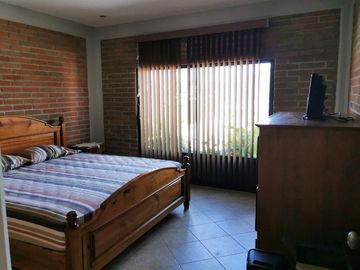 ¡¡¡SE VENDE CASA TOTALMENTE AMUEBLADA!!!