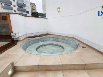 Venta de hermoso Triplex con vista al mar en📍Miraflores