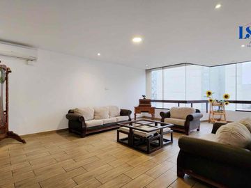 Venta de hermoso Triplex con vista al mar en📍Miraflores