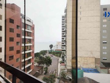 Venta de hermoso Triplex con vista al mar en📍Miraflores