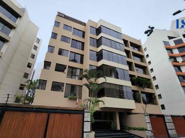 Venta de hermoso Triplex con vista al mar en📍Miraflores