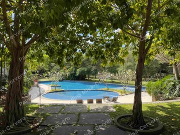 For sale 3 adjacent Lots at The Enclaves at North Point