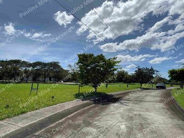 For sale 3 adjacent Lots at The Enclaves at North Point