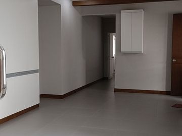 35M Renovated Bungalow House & Lot for Sale in BF Homes Paranaque City-MAA