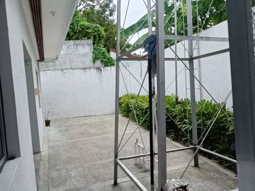 35M Renovated Bungalow House & Lot for Sale in BF Homes Paranaque City-MAA