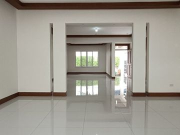35M Renovated Bungalow House & Lot for Sale in BF Homes Paranaque City-MAA
