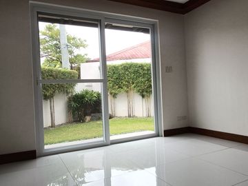 35M Renovated Bungalow House & Lot for Sale in BF Homes Paranaque City-MAA
