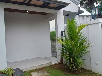35M Renovated Bungalow House & Lot for Sale in BF Homes Paranaque City-MAA