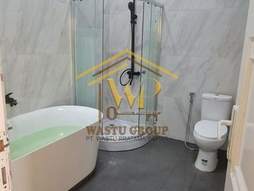 HUNIAN MEWAH KONSEP CLASIC DI NGAGLIK DALAM PERUMAHAN ELIT