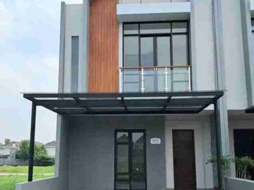 Rumah baru  , fasum kolam renang , dekat bandara juanda