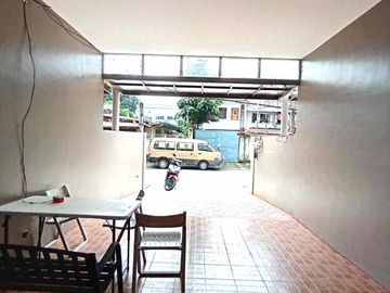 3 Storey Townhouse for Sale in Brgy Holy Spirit Commonwealth Quezon City Walking distance to Shopwise Commonwealth