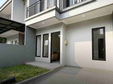 Jual Cepat Rumah 2 Lantai SHM Kencana Loka BSD, An