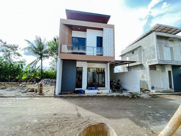 PERUMAHAN MEWAH HARGA MURAH DEKAT KAMPUS UII