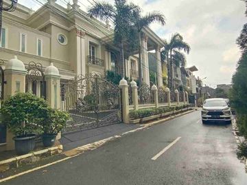 Jual rumah dalam perumahan taman duren sawit Jakarta Timur