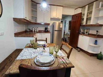 Vendo Propiedad 950 mts²/ 2 Casas 3 Cabañas total:10 Dormitorios 5 Baños 7 Estacionamientos
